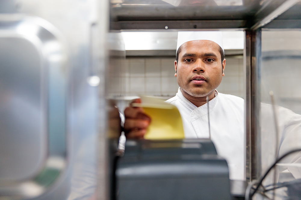 Send orders directly to your kitchen or bar